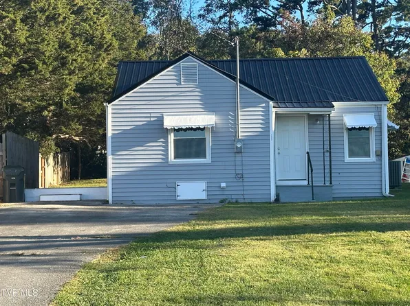 1127 Forest St, Greeneville, TN 37743