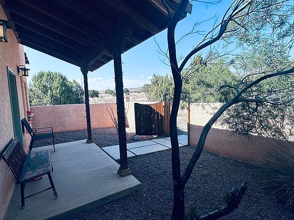 4th image of 6 Oliver Ranch Rd