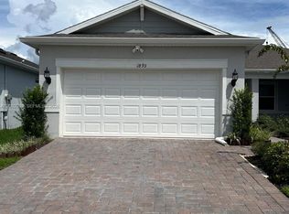 1893 Spring Shower Cir, Kissimmee, FL 34744