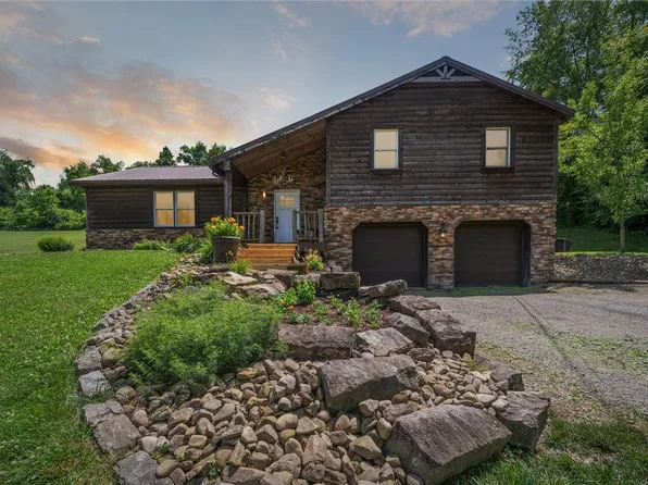 128 Crain Rd, Leechburg, PA 15656