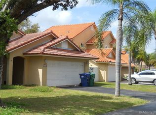 18882 NW 77th Ct, Hialeah, FL 33015