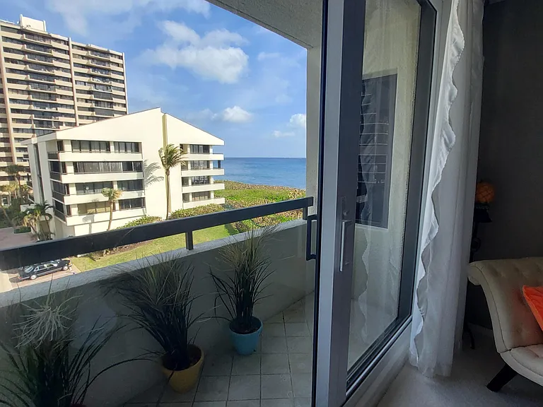 4000 N Ocean Dr #403 — Photo 10