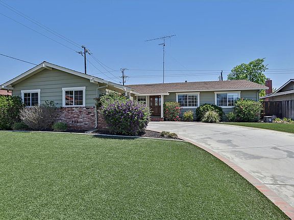 2nd image of 10570 Deodara Dr