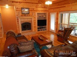 206 S Riverview Rd, Mountain View, AR 72560