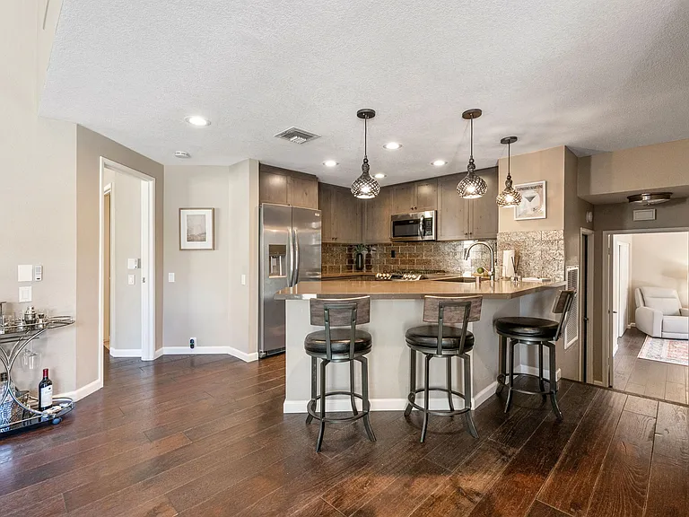 73402 Irontree Dr — Photo 12