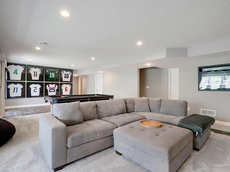 6332 Apple Ct — Photo 41