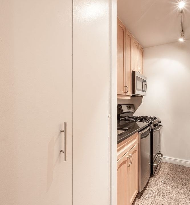 1st image of 201 E 87th St APT 30G
