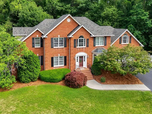 28 Winthrop Pl, Daleville, VA 24083