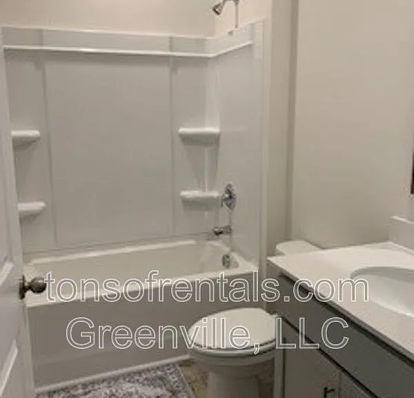 938 Pineland Dr — Photo 14