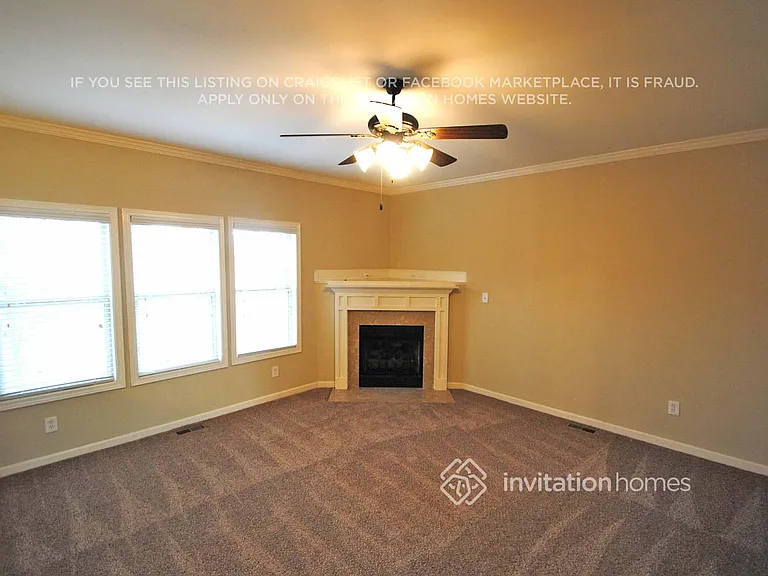 236 Ascott Ln — Photo 2