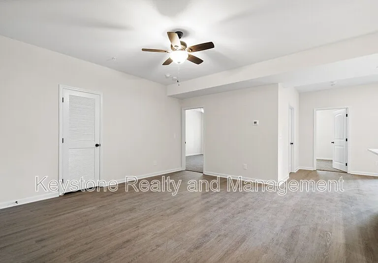 229 E. Johnson Circle — Photo 172