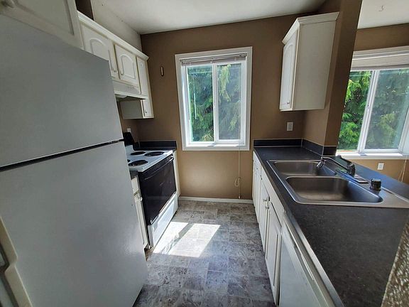 Kitchen (typical)