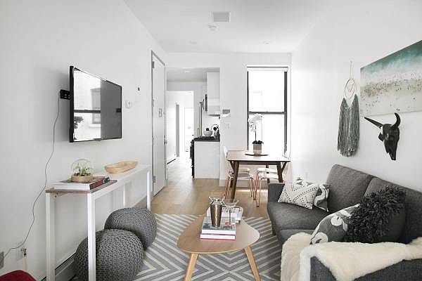 1st image of 481 Chauncey St #1