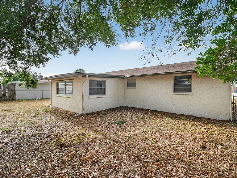 8626 Robilina Rd — Photo 45