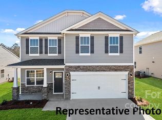 306 Tavernier Ln, Candler, NC 28715
