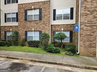 3225 Fairington Dr, Lithonia, GA