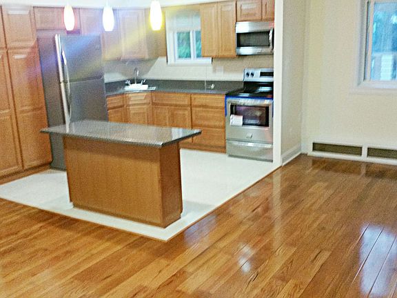 5th image of 2209 78th St APT 2F