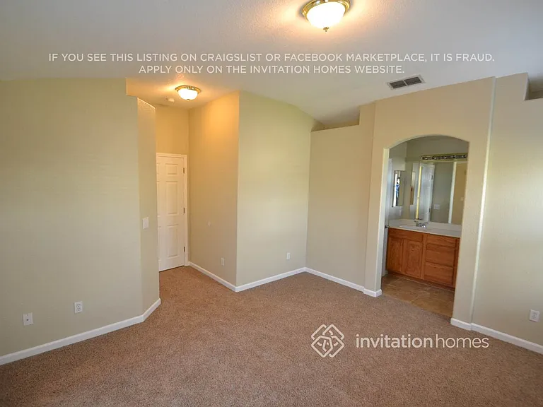 7479 Damascas Dr — Photo 5