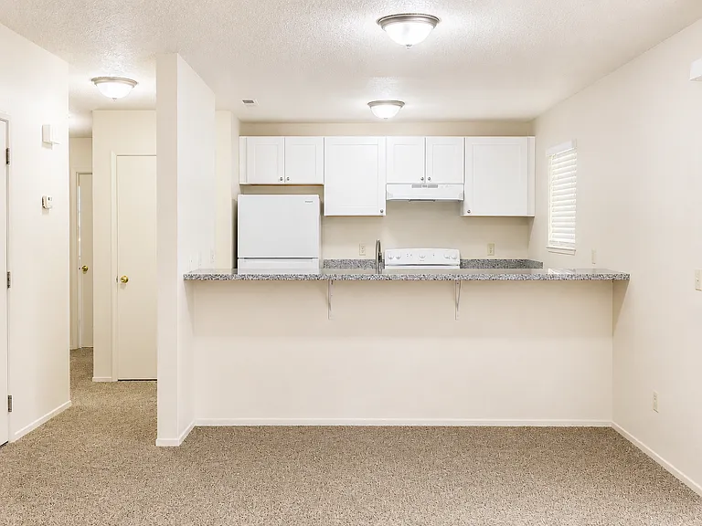 Berrum Ln Apartment Homes — Photo 2