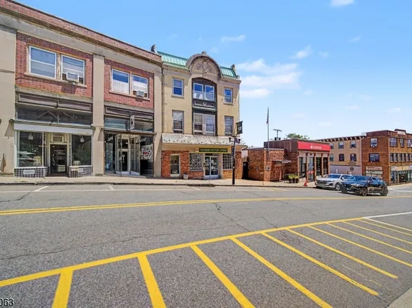 409 Main St #2F, Boonton, NJ 07005