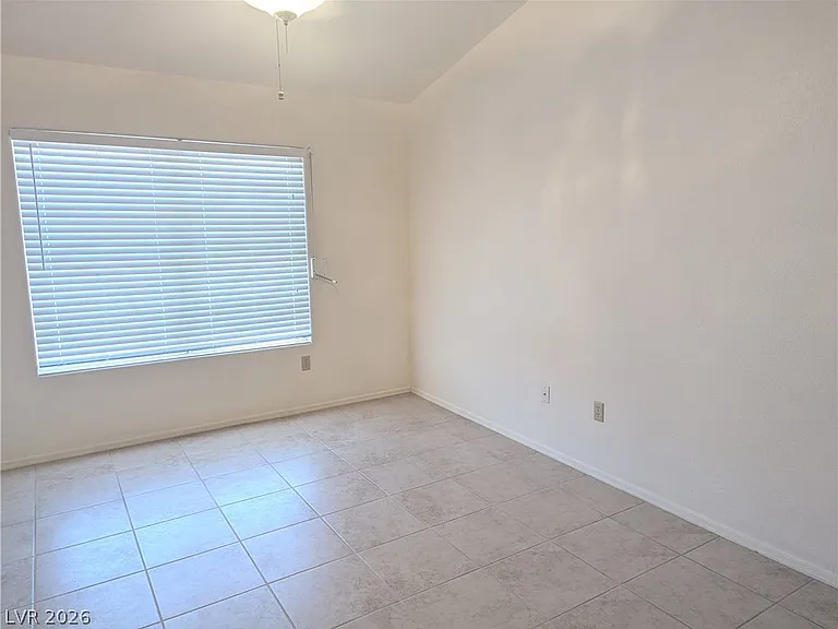 9433 Quail Ridge Dr — Photo 4