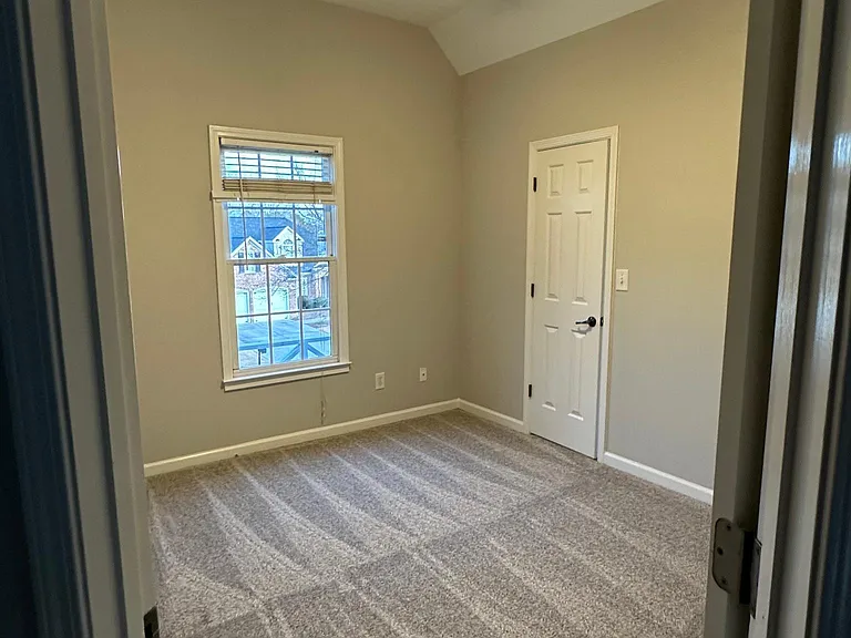 upstairs BR #2