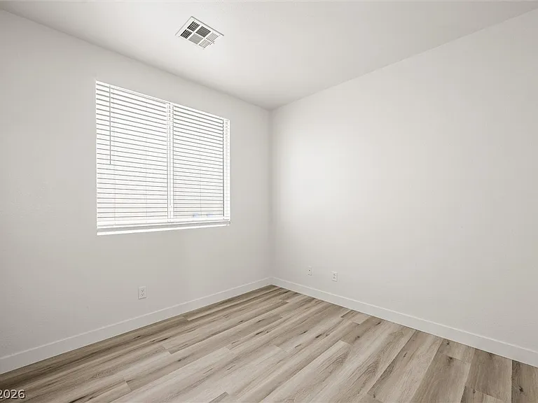 5618 Indian Springs St — Photo 27