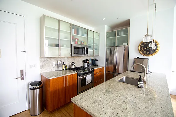 Rented by Corcoran | media 25