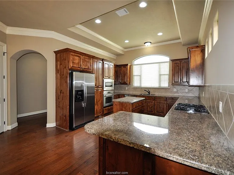 15615 Wood Brook Ln — Photo 14