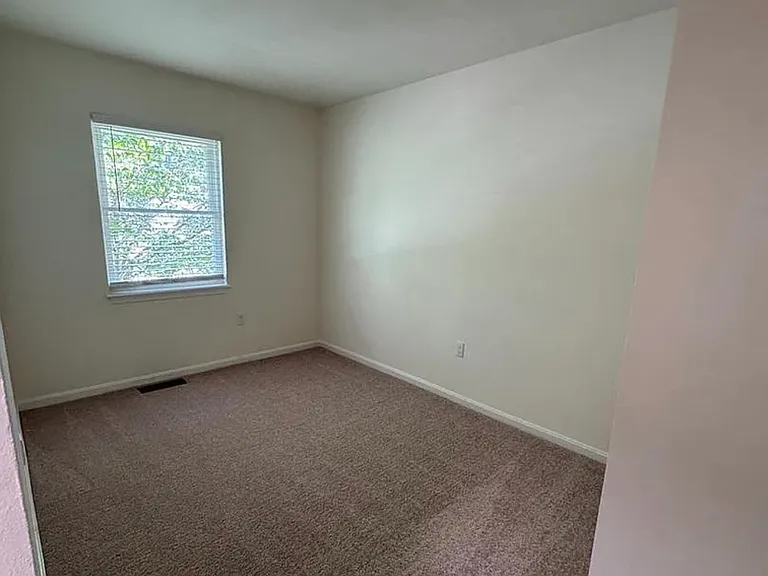 723 Hemlock St #1 — Photo 18