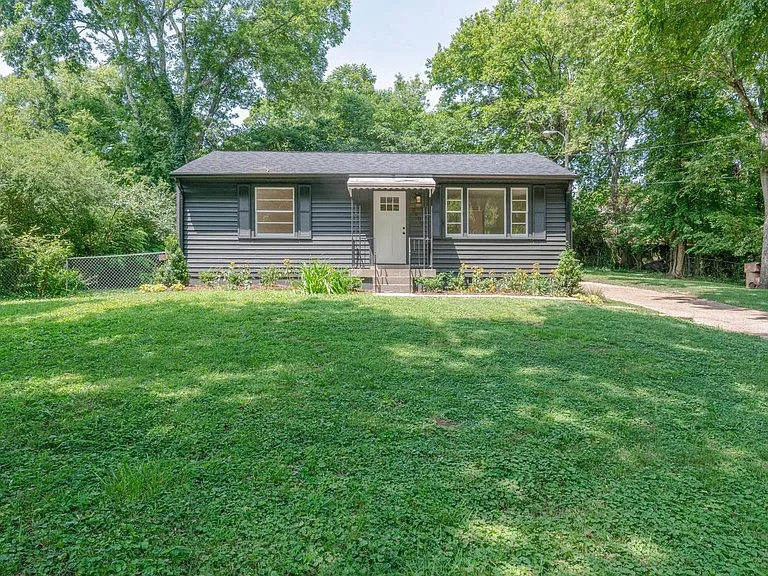 2909 Branch Ct — Photo 1
