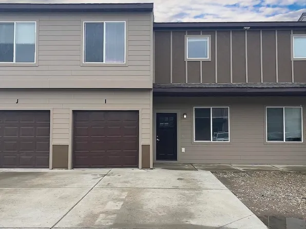 5805 Victoria Ave Unit I, Williston, ND 58801