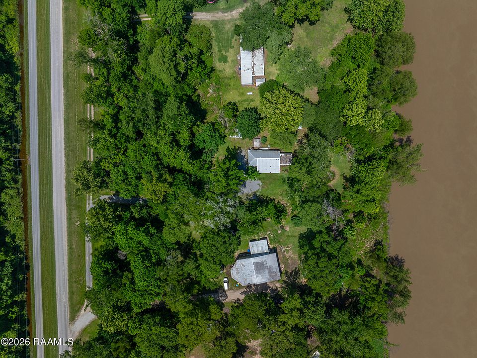 28th image of 1341 Atchafalaya River Hwy