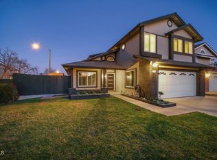 808 Flagstaff Ct, Ventura, CA 93004
