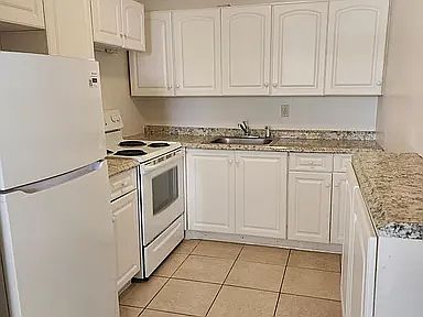 4th image of 226 Norwich J West Palm Bch #226J