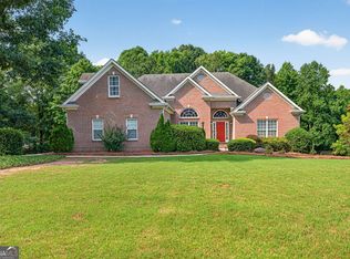1403 Lull Water Ct, Hoschton, GA 30548