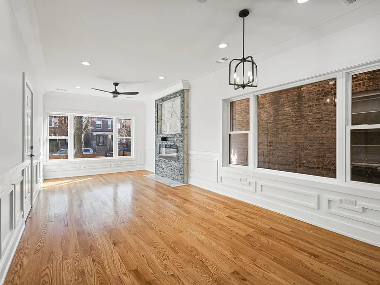 3934 N Sawyer Ave #1 — Photo 4