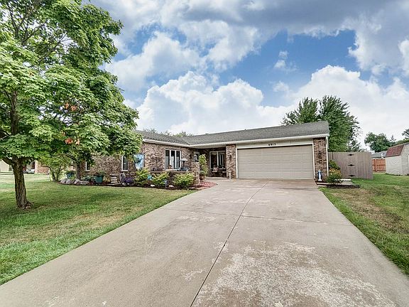 2nd image of 6915 Ordway Dr