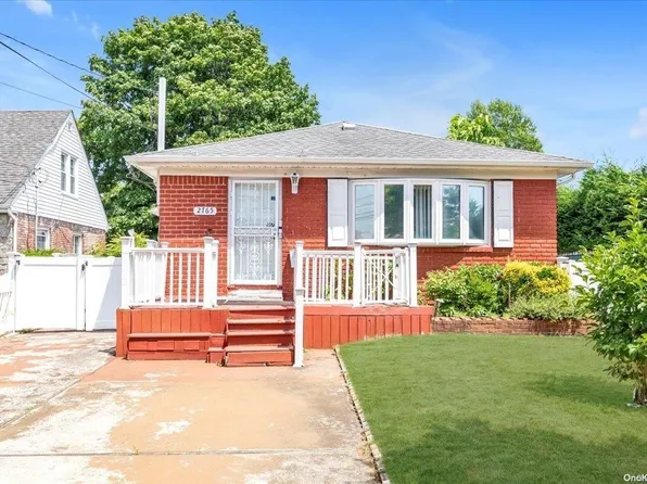 2765 Milburn Avenue, Baldwin, NY 11510