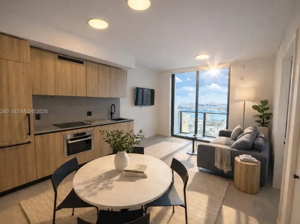 121 NE 5th St #3013, Miami, FL 33132