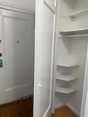 Rented by Metropolitan Property Group | media 6