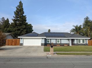 1528 E Coelho Ave, Tulare, CA 93274
