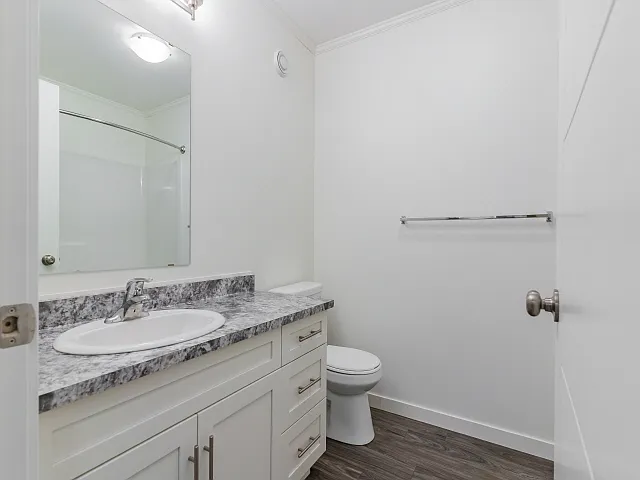 107 Thode Ave — Photo 10