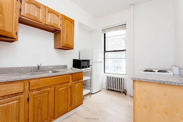 Rented by Town Residential | media 7