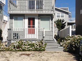 135 E 14th St, Ship Bottom, NJ 08008
