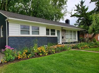 2725 Crooks Rd, Royal Oak, MI 48073