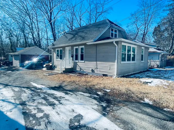 57 1st Ave, West Deptford, NJ 08051