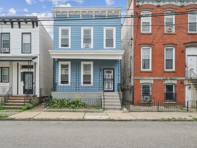 81 Atlantic St, Jersey City, NJ, 07304