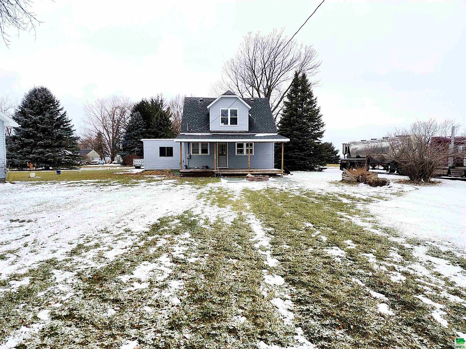 303 Oak St, Salix, IA 51052 Zillow