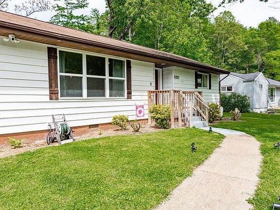 3rd image of 3805 Larry Dr